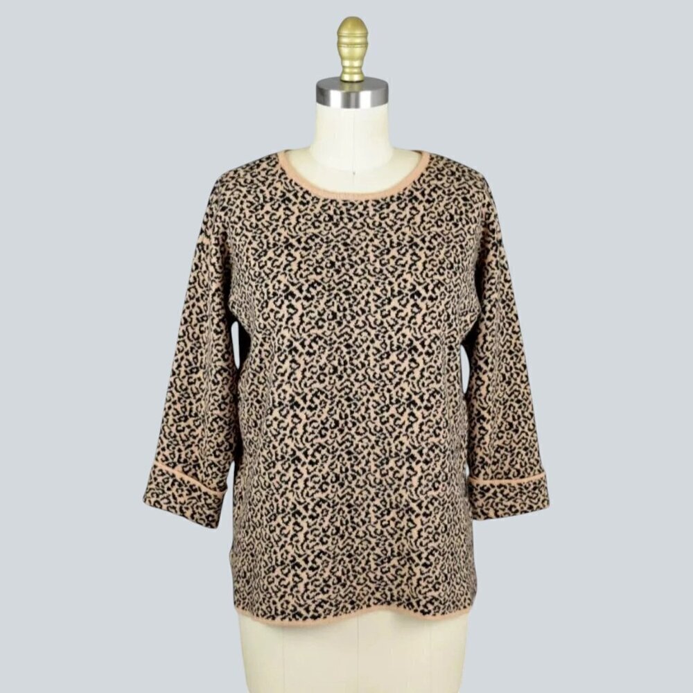 TAHARI CHEETAH PRINT TAN 3/4 SLEEVE SWEATER